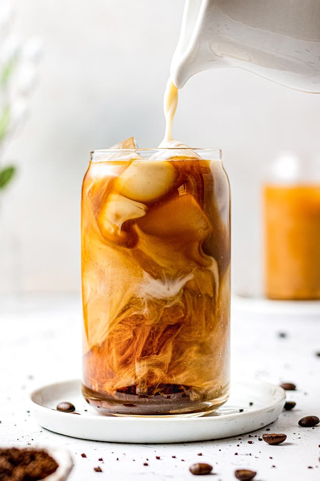 Make cold brew coffee overnight with ease 