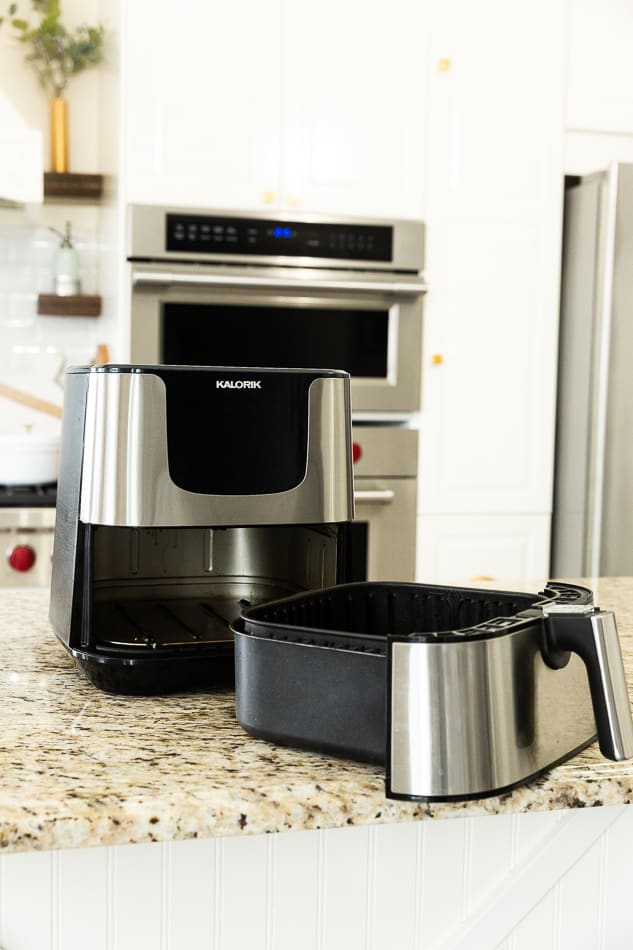 https://lifemadesweeter.com/how-to-use-air-fryer-guide-review-101-tips_-4/