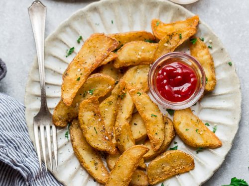 Easy Air Fryer Potato Wedges (Crispy & Tender) - Whole Made Living