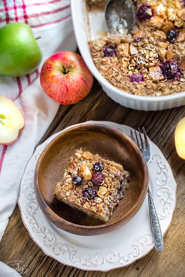 Apple Maple Baked Oatmeal makes the perfect easy make-ahead breakfast or healthy brunch. Best of all, this recipe takes just minutes to assemble for a comforting fall dish.