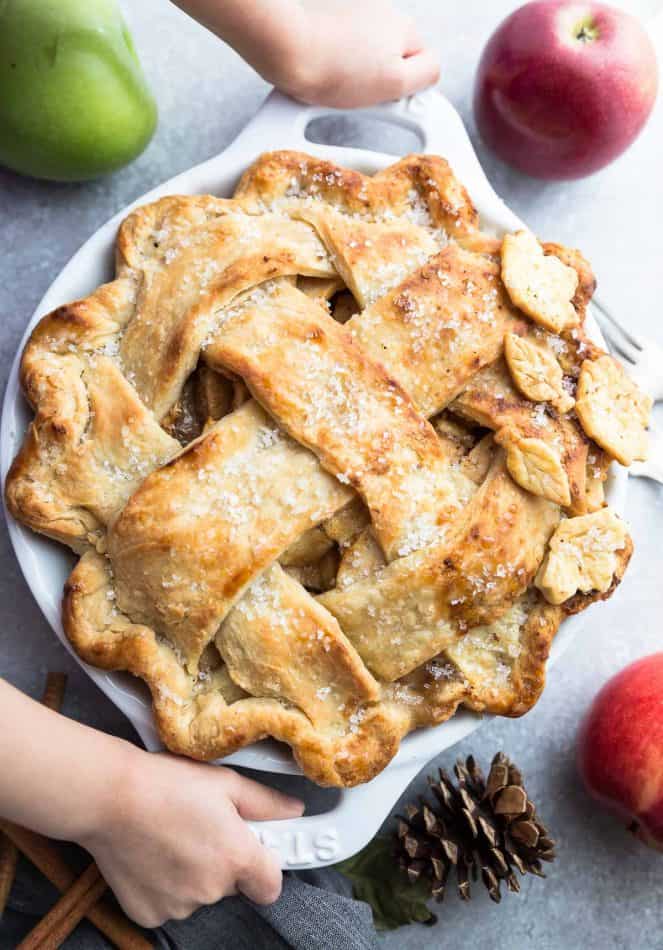 Nutmeg in apple clearance pie