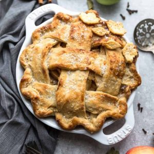 Classic Homemade Apple Pie is the perfect dessert for fall. Best of all, filled with tender apples, cinnamon, nutmeg, ginger, cloves and baked in a delicious flaky crust!