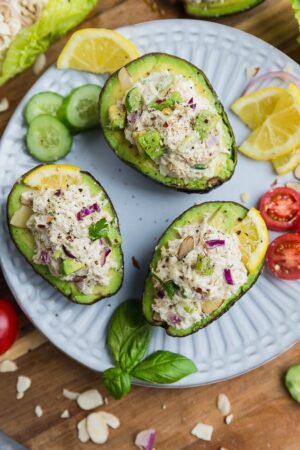 Avocado Chicken Salad - Low Carb / Keto / Paleo / Whole30 Lunch Recipe