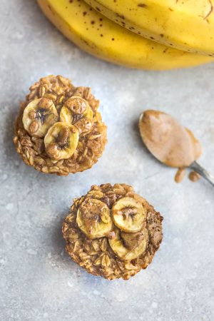 Banana Baked Oatmeal - the perfect easy make ahead breakfast for busy mornings. Has all the flavors of a delicious banana bread but made with wholesome oats, banana, almond butter and chopped walnuts.