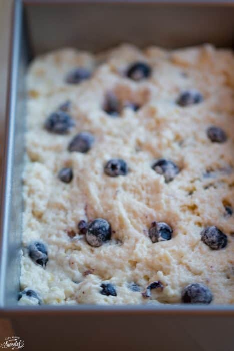 Photo on how to make lemon blueberry bread with blueberries.