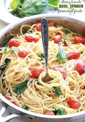 Cherry Tomato, Basil, Spinach and Parmesan Pasta - An easy meatless weeknight meal that comes together in as little as 20 minutes with fresh basil, cherry tomatoes, baby spinach, parmesan and pasta. by @LifeMadeSweeter