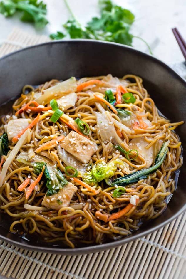 Chicken Chow Mein is the perfect easy weeknight meal! Best of all, it comes together in under 20 minutes in just one pot! Forget calling restaurant takeout, this recipe is so much better!