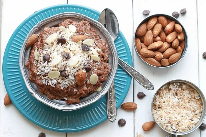 Chocolate Coconut Almond Overnight Oats makes the perfect healthy breakfast