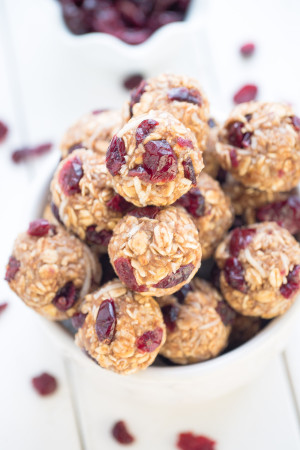 No Bake Cranberry Coconut Energy Bites make the perfect healthy snack on the go.