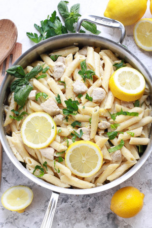 Creamy Lemon Chicken One-Pan Pasta makes the perfect easy weeknight meal made entirely in one pot & in under 25 minutes.