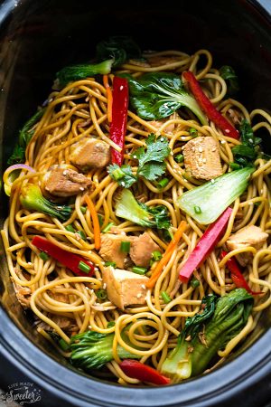 Crock pot Slow Cooker Chicken Lo Mein makes the perfect easy Asian-inspired weeknight meal! Best of all, takes only 15 minutes to put together with the most authentic flavors! So delicious and way better than any Chinese takeout!