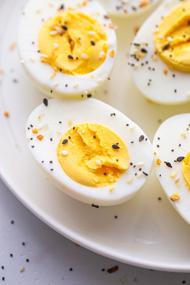 Easy Peel Air Fryer Hard Boiled Eggs - Recipe Diaries