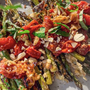 Air-fried tomatoes and asparagus with basil, mozzarella and balsamic glaze