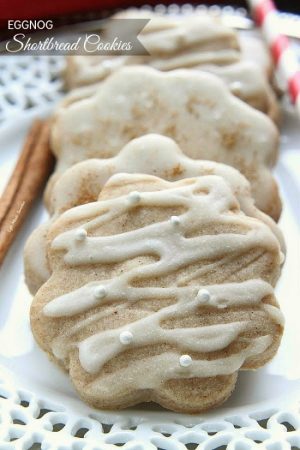 Eggnog Shortbread Cookies - a holiday twist on your favorite classic cookie are perfect for the holidays!