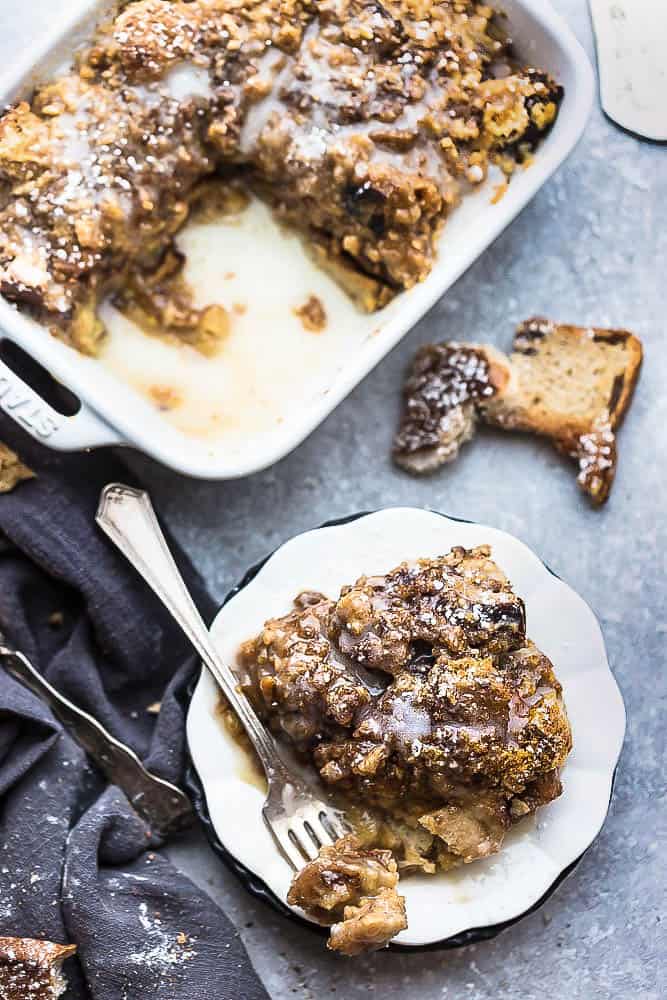 Cinnamon French Toast Bake - the perfect easy make ahead casserole for weekend or holiday breakfasts and brunch. Best of all, tastes just like cinnamon rolls without all the work. Made with thick cinnamon toasted bread topped with a brown sugar and cinnamon streusel. and an oeey gooey glaze.