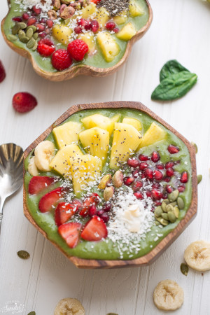 Green Goddess Smoothie Bowl is the perfect healthy way to start the day