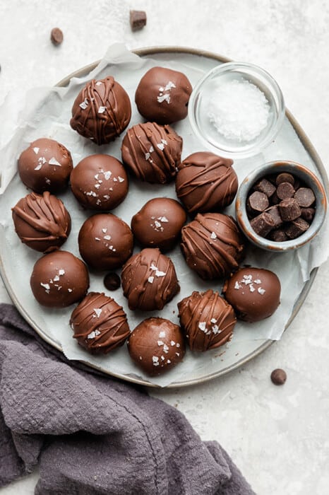 A plate of easy chocolate truffles