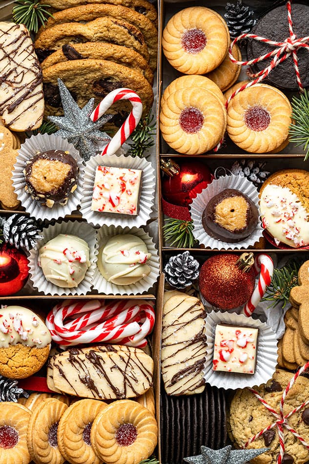 The Ultimate Christmas Cookie Storage container - Sweet Stackers