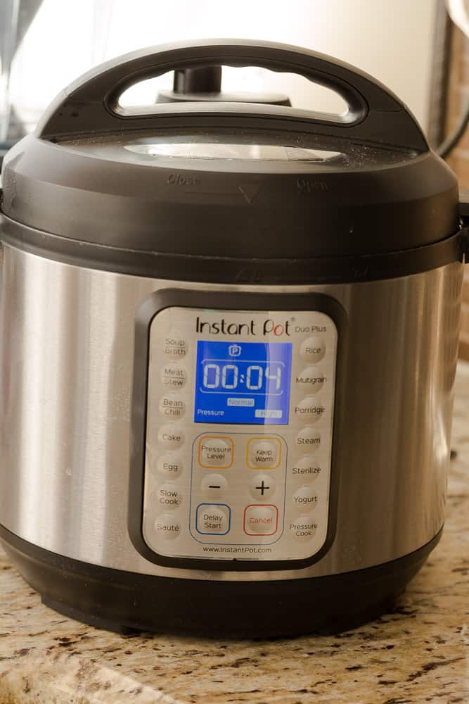 An Instant Pot Set to 4 Minutes of Cook Time