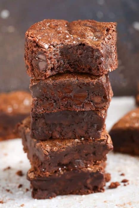 Keto Brownies - BEST Low Carb CHEWY Brownies / Paleo