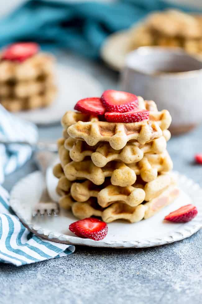 Keto Waffles - Low Carb - Thick and Fluffy