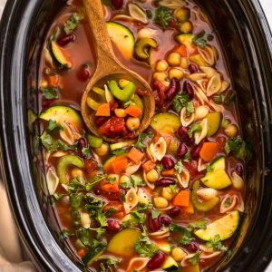 Slow Cooker Homemade Minestrone Soup makes the perfect easy comforting meal. Best of all, it's an easy set and forget recipe and is so much healthier and better than Olive Garden's version! Made entirely in your crock-pot and SO delicious!