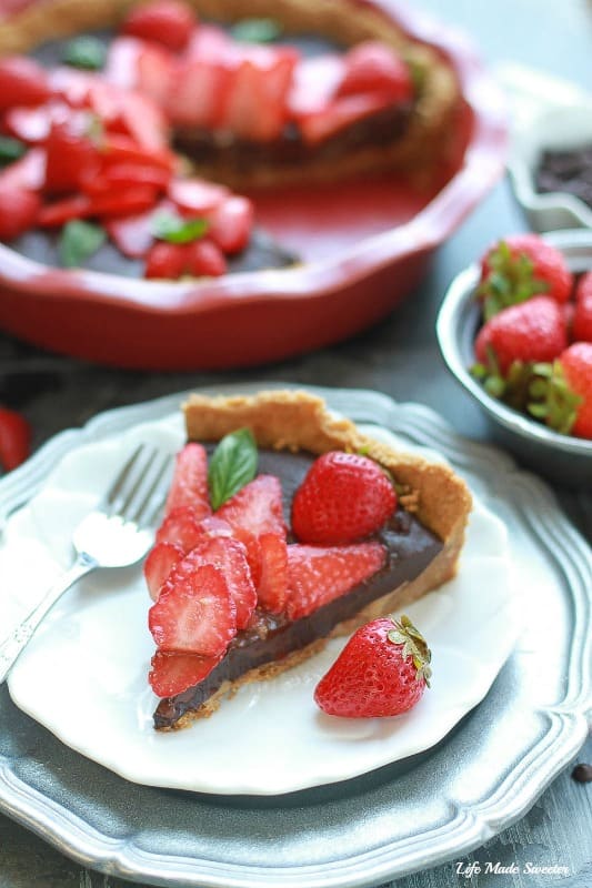 No-Bake Strawberry Chocolate Ganache Tart makes an easy & decadent dessert perfect for summer gatherings.