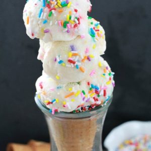 No-Churn Cake Batter Ice Cream {Funfetti} - All it takes is only 4 ingredients to make the smoothest, creamiest ice cream. No ice cream maker needed.