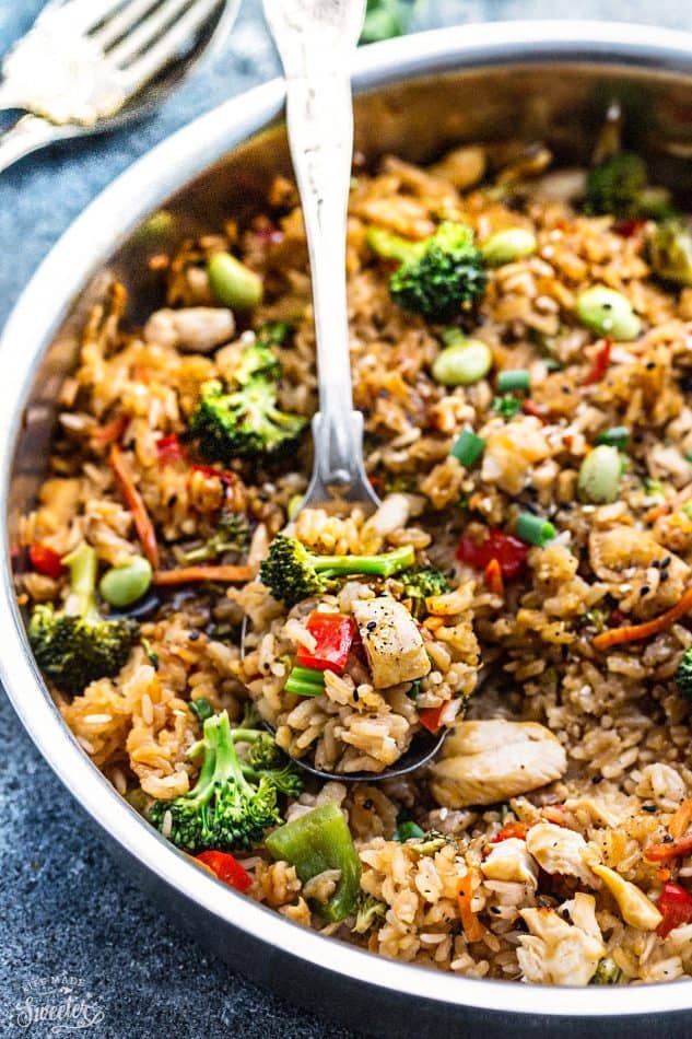 One Pot Teriyaki Rice with Chicken and Vegetables is the perfect easy weeknight meal. Best of all, everything cooks up in just ONE pan and has all the flavors of your favorite takeout restaurant dish. A great Sunday meal prep recipe for your work or school lunchbox or lunch bowl and way better than takeout!
