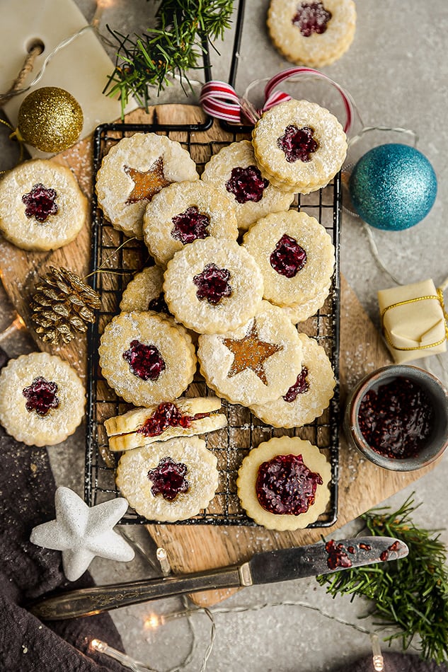 keto linzer cookies