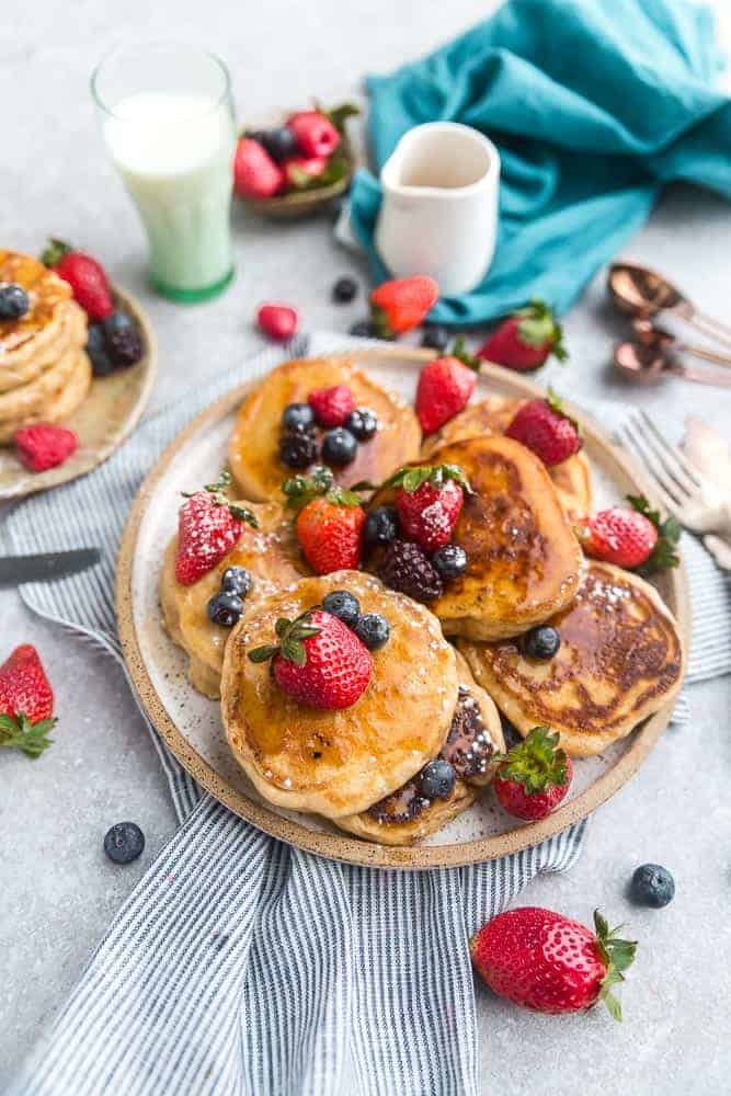 Low Carb Pancakes - soft and fluffy pancakes that are grain free and keto-friendly. Bursting with fresh berries, it's the perfect low carb breakfast!
