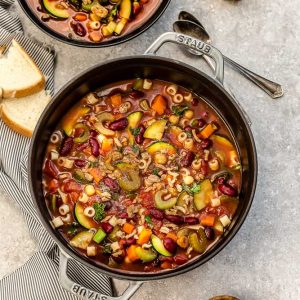 Instant Pot Pasta e Fagioli Soup is the perfect comforting dish on a cold day. Best part of all, it's packed with hearty vegetables, beans and pasta and is so easy to make in an Instant Pot pressure cooker!