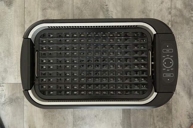 Overhead view of an empty Power Smokeless Grill