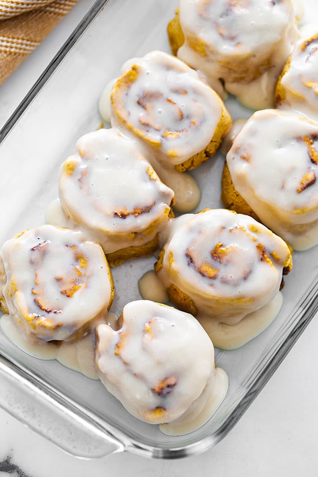 https://lifemadesweeter.com/wp-content/uploads/Pumpkin-Cinnamon-Rolls-recipe.jpg