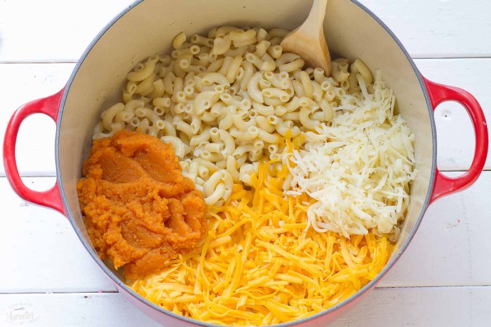 Pumpkin Macaroni & Cheese makes a delicious & comforting dish for fall
