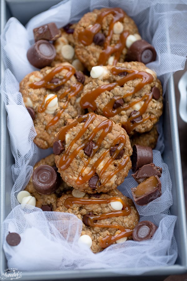 Rolo Stuffed Caramel Oatmeal Cookies make the perfect addition to your holiday cookie tray!