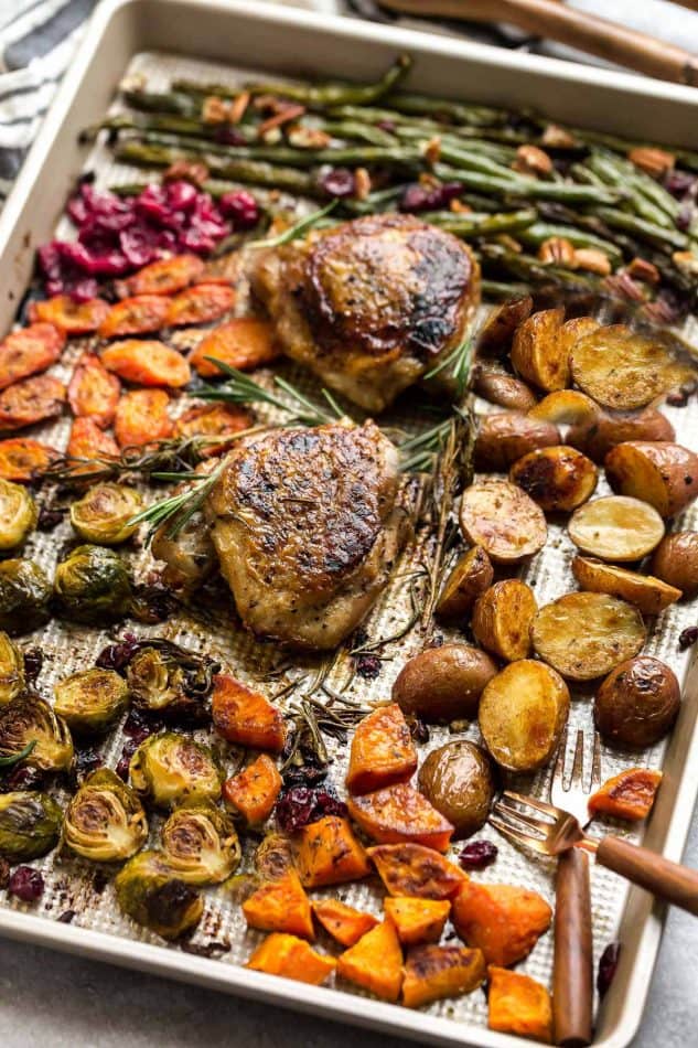 Small Thanksgiving Dinner for 4 (Made on a Sheet Pan!) - An Edible