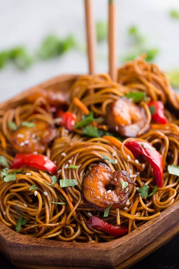 Shrimp Lo Mein makes the perfect easy weeknight meal! Skip the takeout, this is SO much better!!