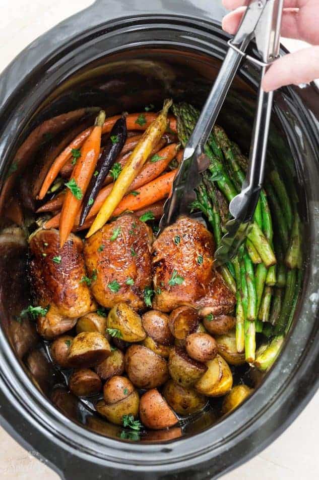 https://lifemadesweeter.com/wp-content/uploads/Slow-Cooker-Autumn-Harvest-Chicken-and-Vegetables-Photo-Recipe-11-e1508319975773.jpg