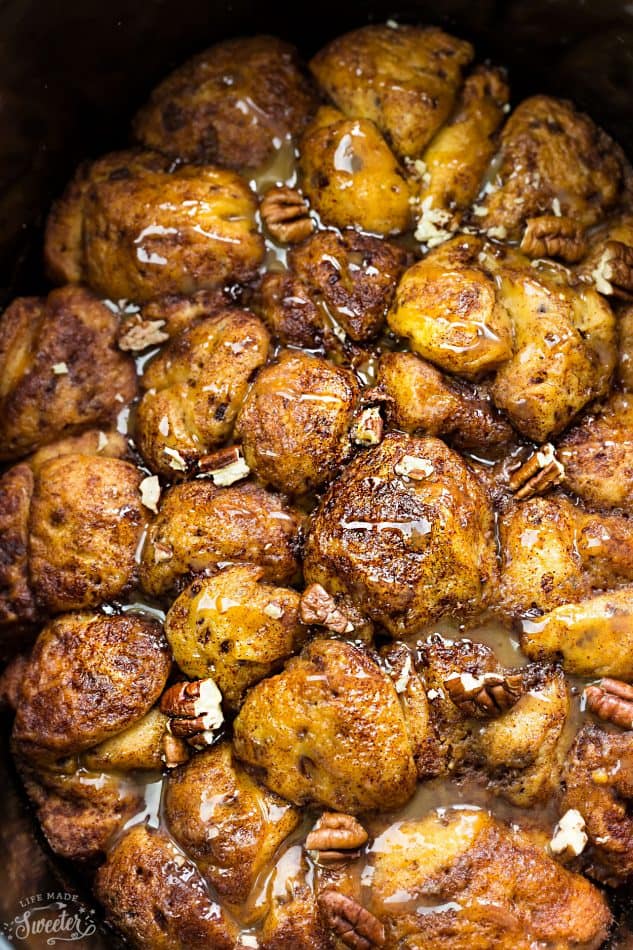 Butterscotch Caramel Monkey Bread makes the perfect easy breakfast or brunch. Best of all, it's so easy to make with refrigerated cinnamon roll dough. So delicious for Easter, Christmas holidays or any regular day.