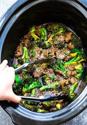 Slow Cooker Beef and Broccoli
