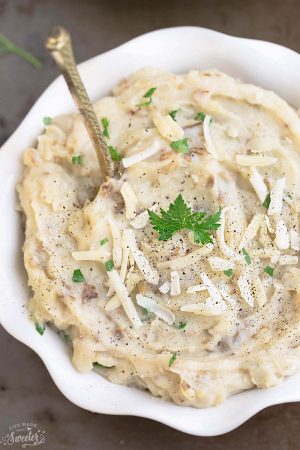 Slow Cooker Mashed Potatoes make the perfect easy side dish. They cook up super creamy all in your crock-pot! The best part about them is that there is no pre-boiling required!Slow Cooker Mashed Sweet Potatoes make the perfect easy side dish. They cook up super creamy all in your crock-pot! The best part about them is that there is no preboiling required!