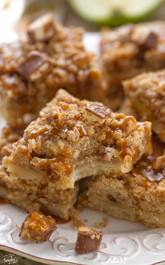 Snickers Caramel Apple Pie Bars - Life Made Sweeter