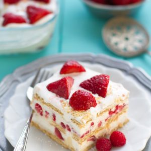 Strawberry Cheesecake Icebox Cake makes an easy no-bake dessert & perfect for sharing with a crowd