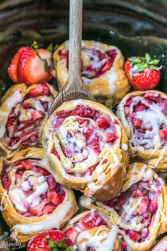 Easy Strawberry Cinnamon Rolls make the perfect indulgent treat for breakfast, brunch or even dessert. Best of all, these effortless rolls take no time at all using Pillsbury crescent roll dough, fresh strawberries and a cinnamon sugar filling. No yeast or rising required!