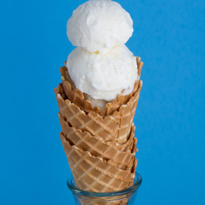 The Creamiest Easiest No Churn Vanilla Ice Cream