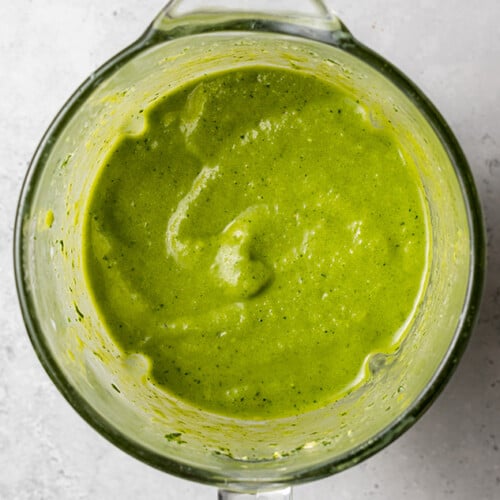 The Best Green Smoothie - An Easy Healthy Breakfast Recipe / Low Carb