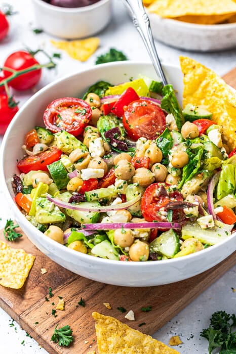 Mediterranean Salad With Chickpeas | Life Made Sweeter