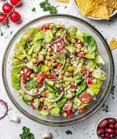 cropped-Easy-Mediterranean-Salad-recipe-gluten-free-dairy-free-vegan.jpg