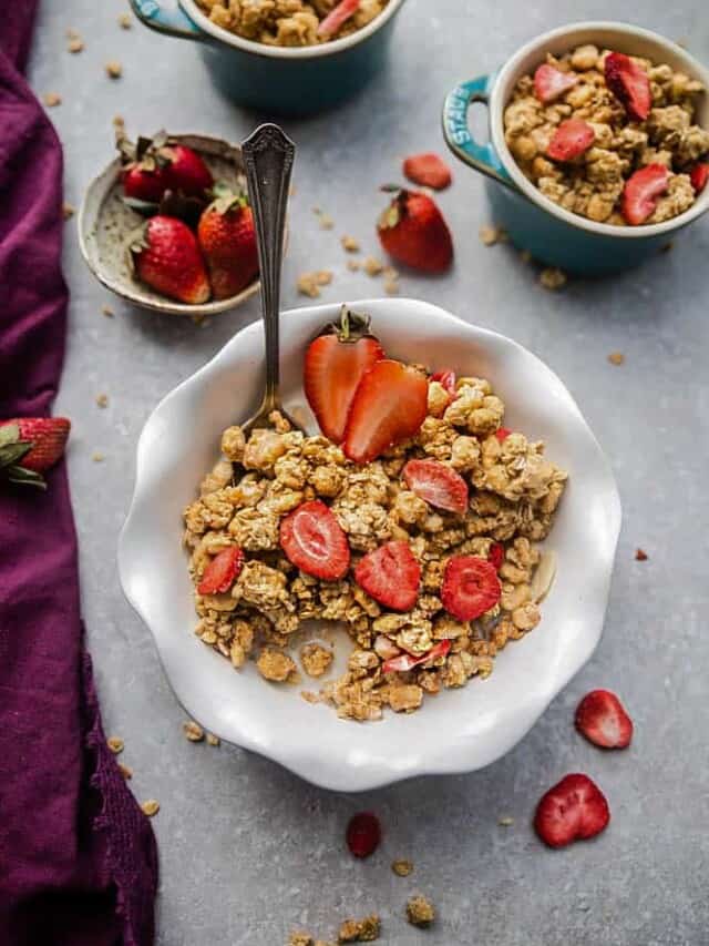 Strawberry Chocolate Granola Life Made Sweeter
